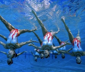 开云-战术奏效！拜仁双翼齐飞压制切尔西整场无力还手，以便我为您生成一个标题。