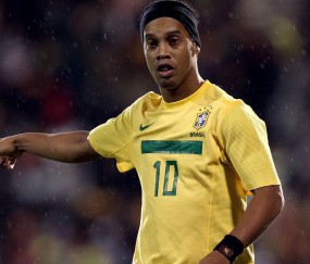 开云体育平台-VAR判点闹剧，当梅西遇上无接触犯规，足球规则该何去何从？VAR判点闹剧，当梅西遇上无接触犯规，足球规则该何去何从？