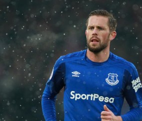 开云官方网站-世纪争议与致命反击，贝林厄姆红牌引爆德比，国米10分钟惊天逆转，世纪争议红牌引爆德比，国米10分钟惊天逆转