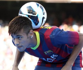 开云体育平台-天才的锋芒与团队的黎明，JackeyLove的惊艳独奏与MAD的未竟交响，惊艳独奏与未竟交响，天才锋芒下的团队黎明