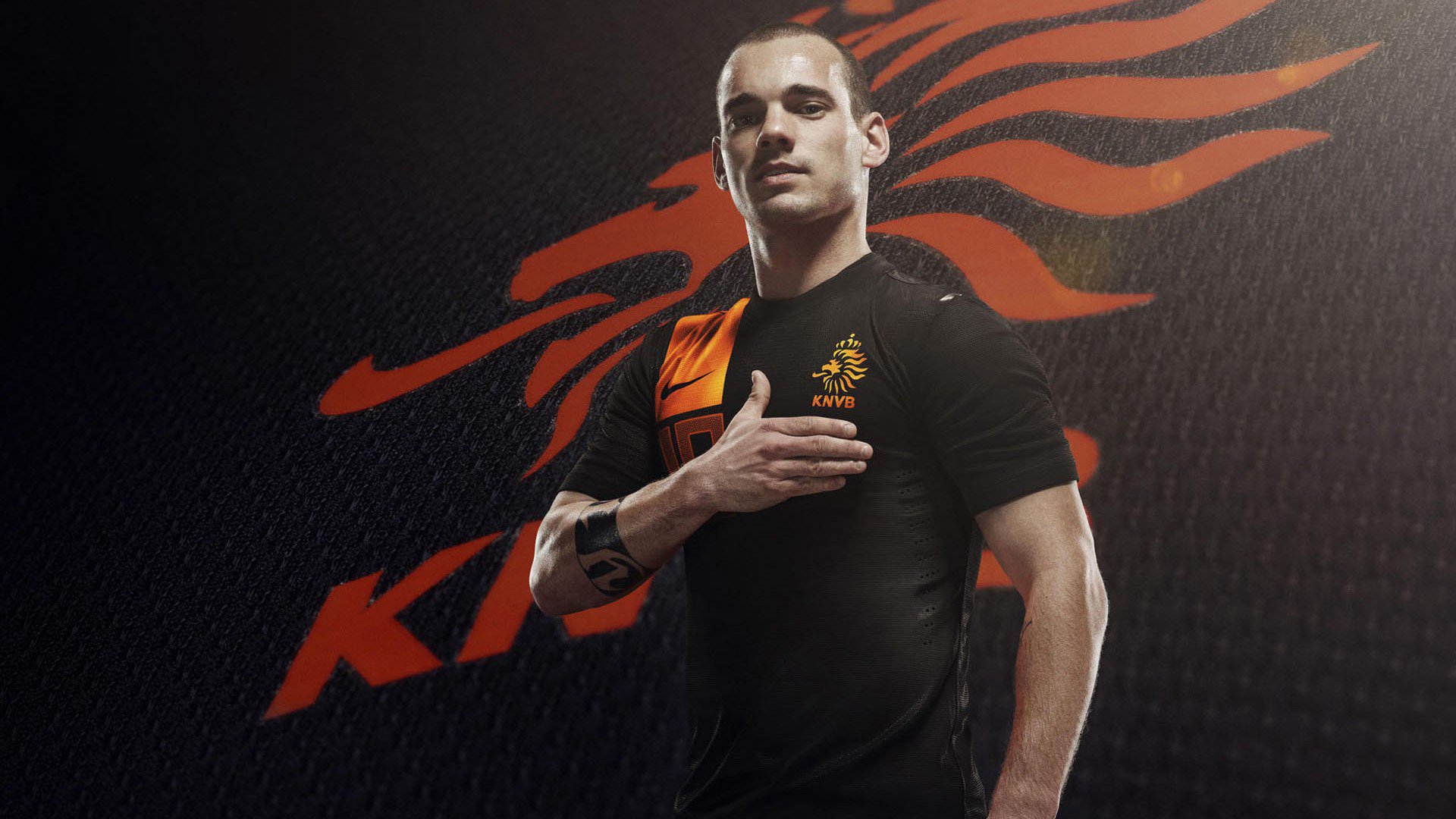 王者相敬，哈兰德列队致敬维尼修斯，绿茵场上最动人的风度，王者相敬，哈兰德列队致敬维尼修斯，绿茵场上最动人的风度